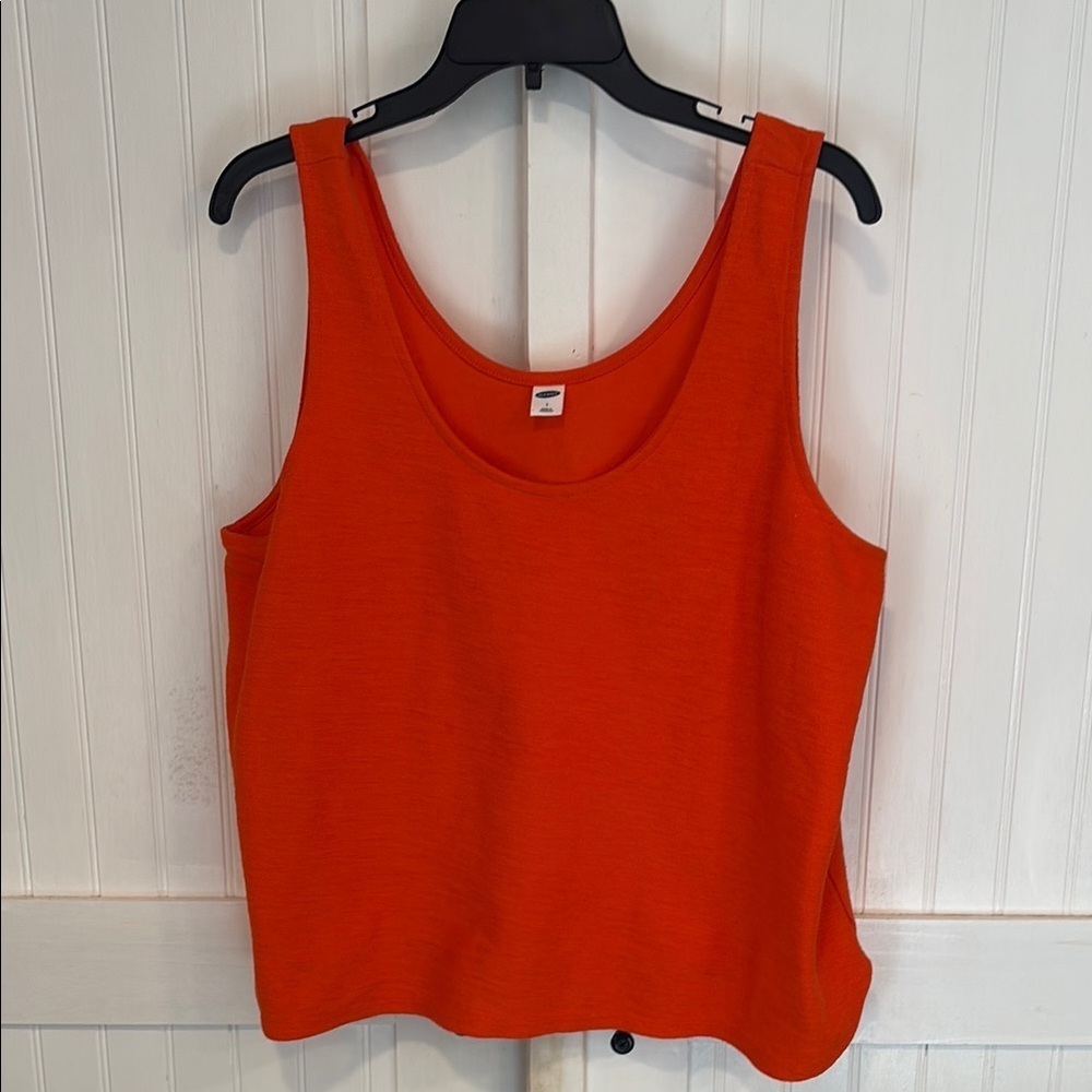 Old Navy Orange Sleeveless tank size L